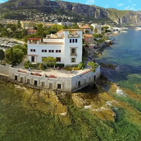 Otel Le Chaudron